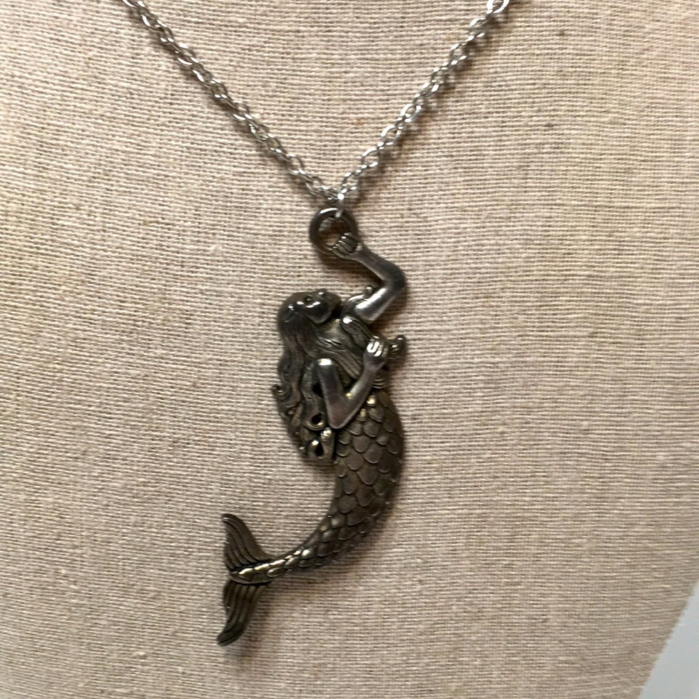 Mermaid necklace silver metal tone chain
